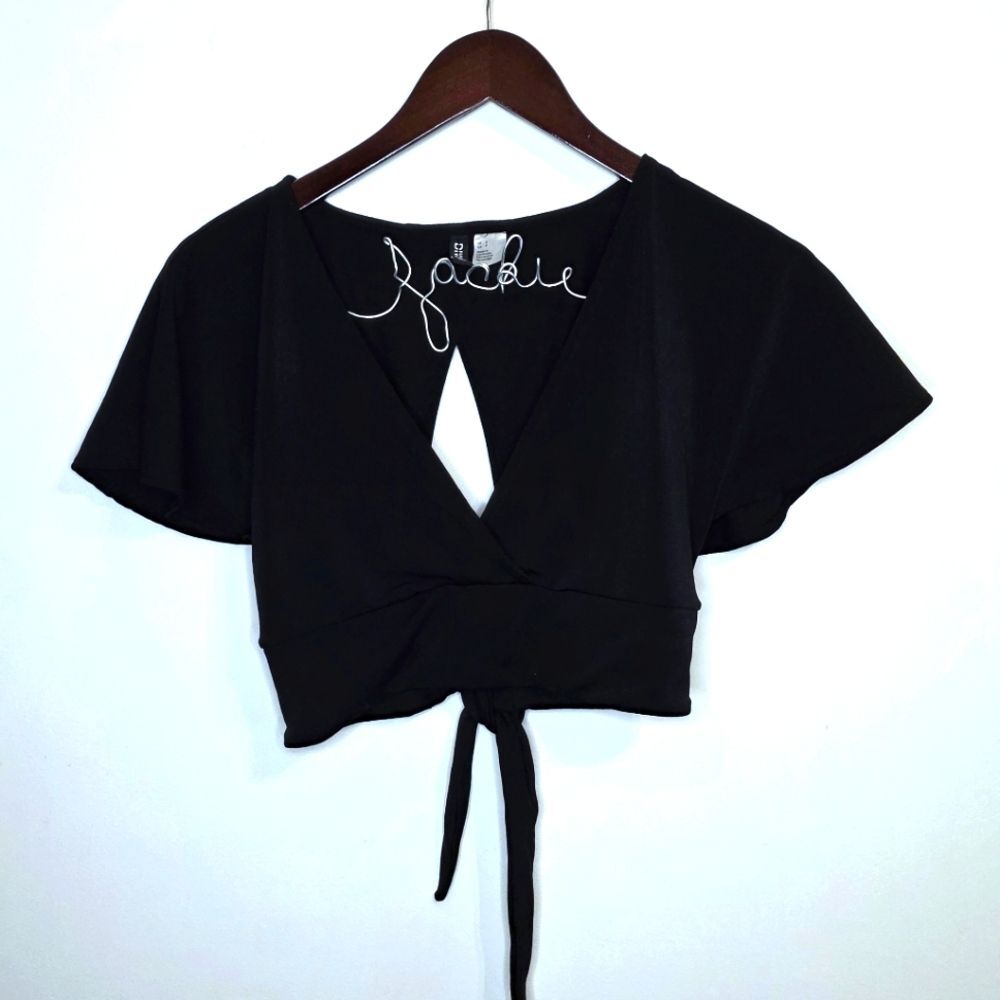 Divided Black Cropped V-Neck Cut Out Back Tie Back Top Size Small